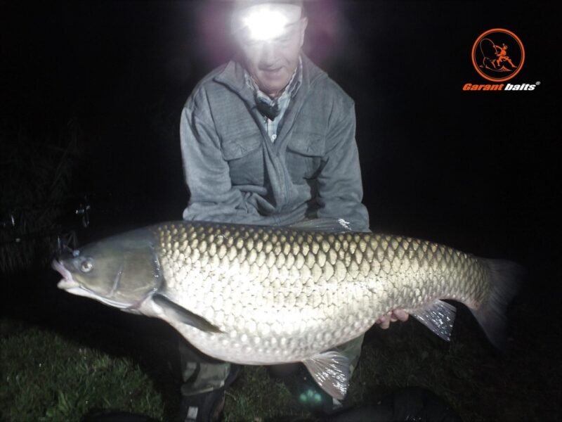 Garant Baits Ecoline Fish Mix  20 mm/5 kg - obrazek 9