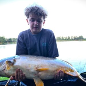 Garant Baits Hot Berry 20 mm/1 kg - obrazek 13
