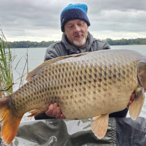 Garant Baits Hot Berry 20 mm/1 kg - obrazek 5